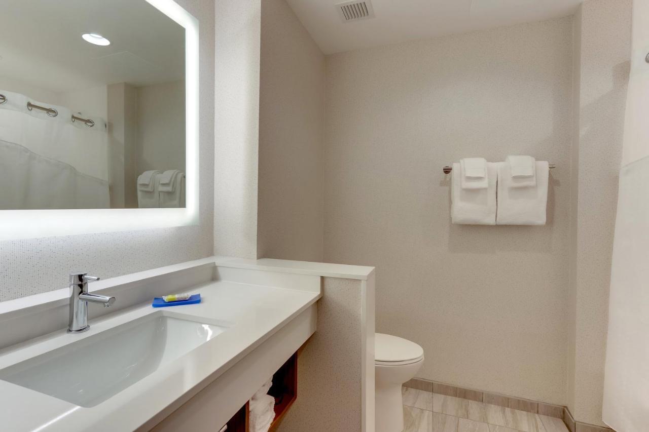 Holiday Inn Express - Wilmington - Porters Neck By Ihg Esterno foto
